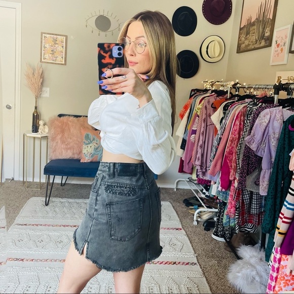 One Teaspoon Black Distressed Denim Mini Skirt - Picture 3 of 9